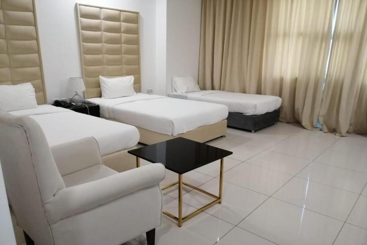 Hotel Parkside Plaza
