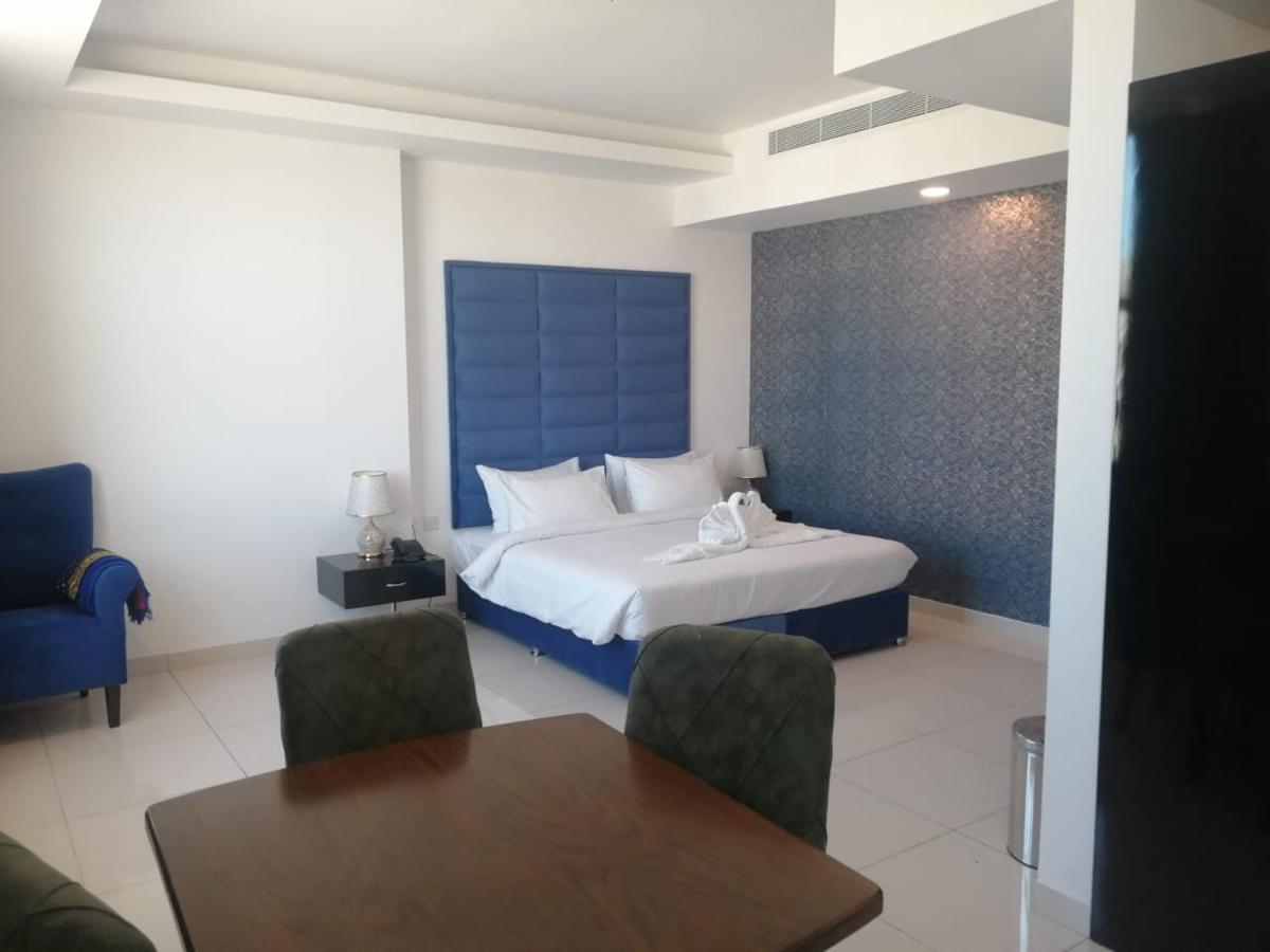 Hotel Parkside Plaza
