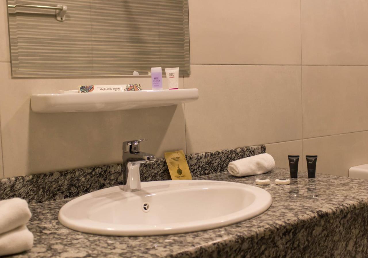 Parkside Plaza Hotel Muscat