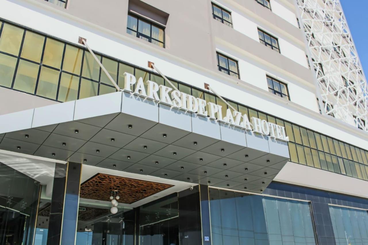 Parkside Plaza Hotel